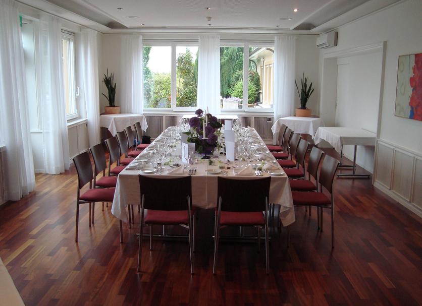 Banquet hall Photo