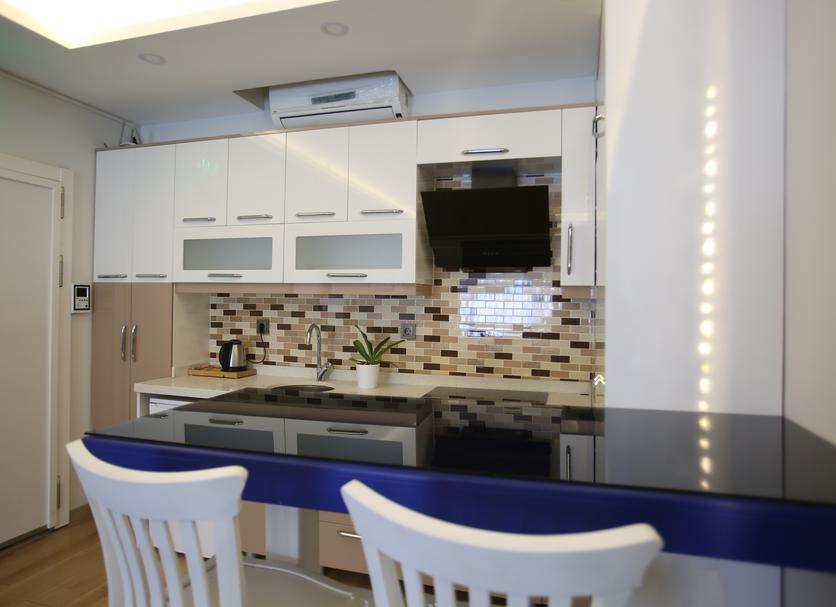 Kitchen Photo