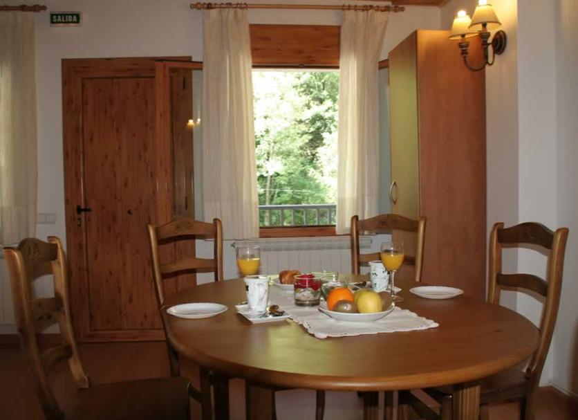 Dining room Photo