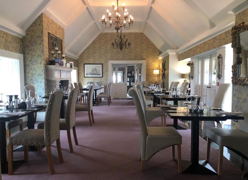 Restaurant Photo