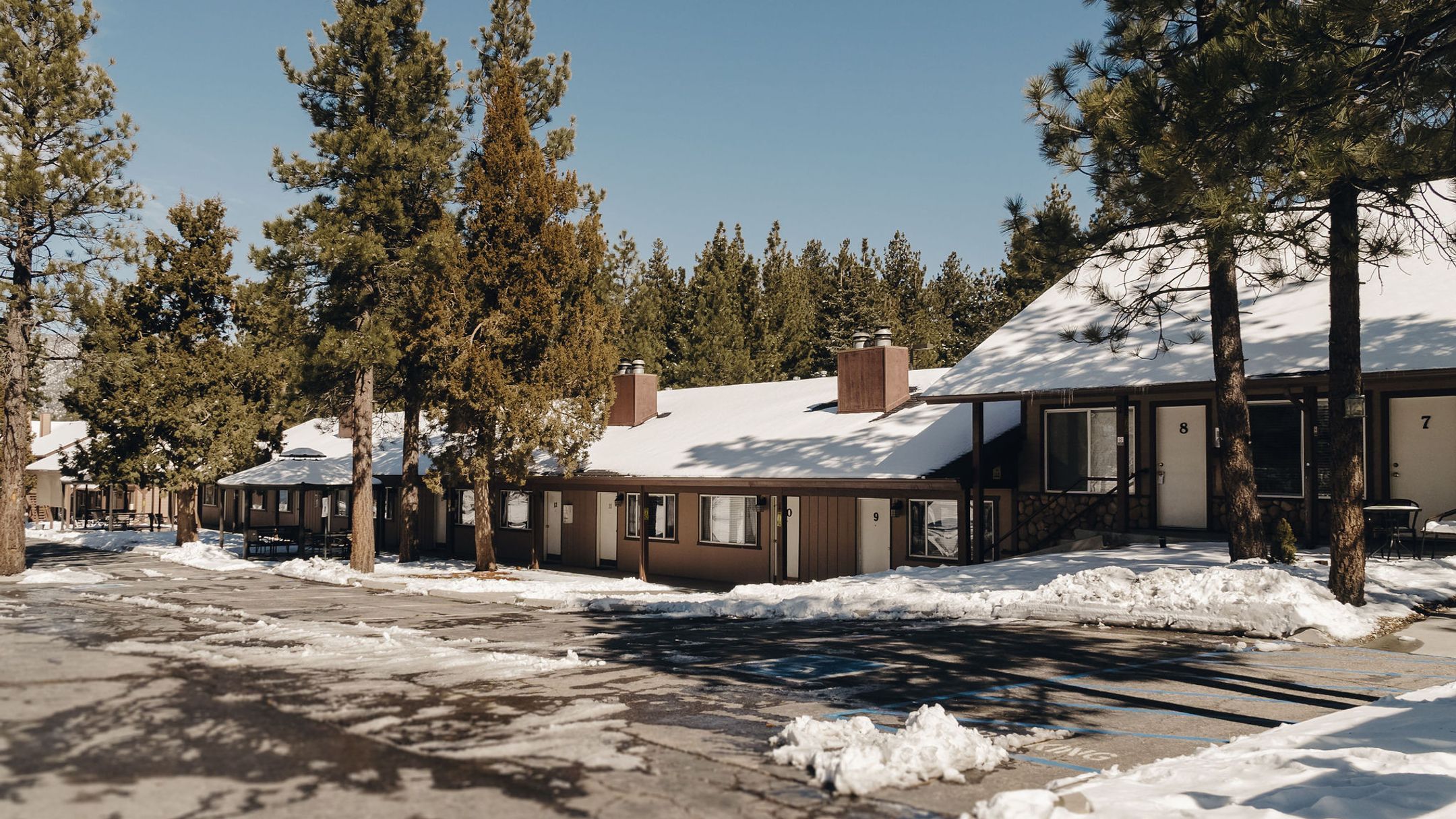 Vintage Lakeside Inn from 77. Big Bear Lake Hotel Deals & Reviews KAYAK