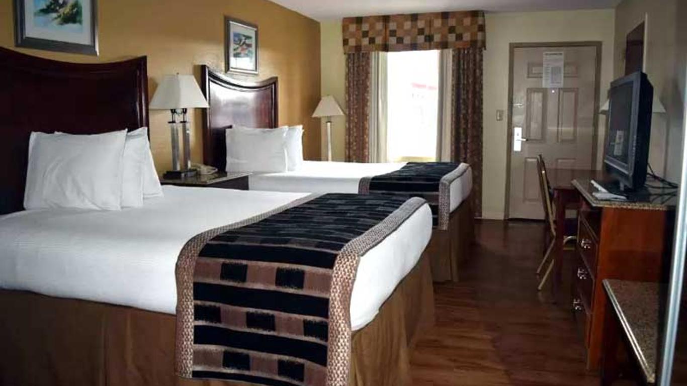 Atkinson Inn & Suites