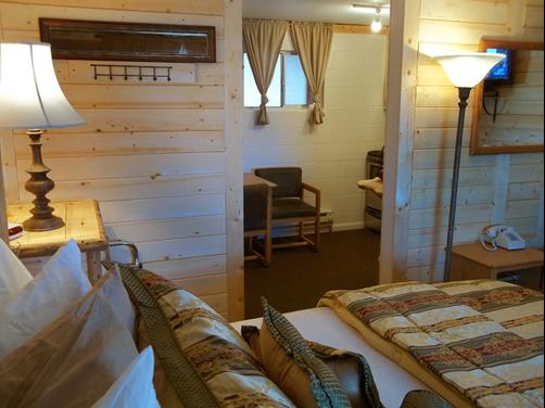 The Cedaredge Lodge - Cedaredge - Bedroom