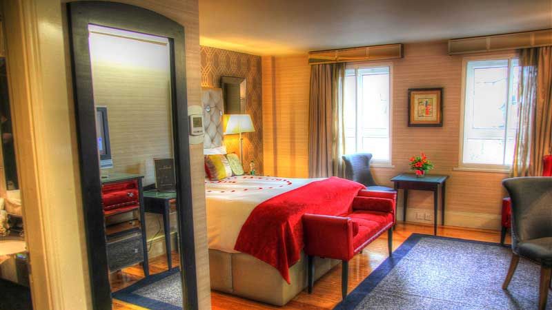 Room amenity