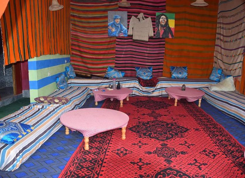 Dining room Photo