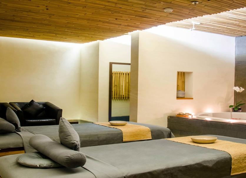 Spa Photo