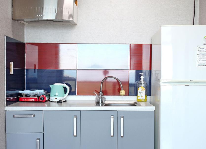 Kitchen Photo