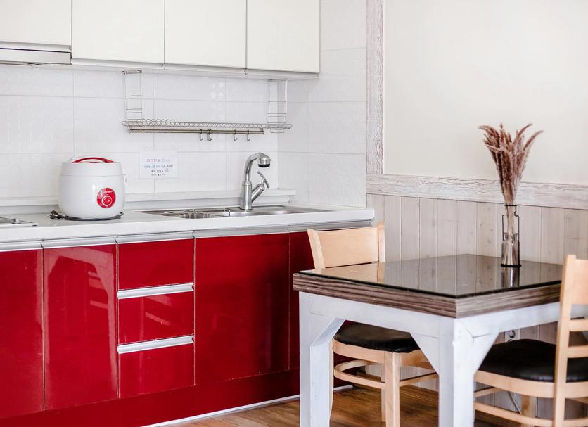 Kitchen Photo