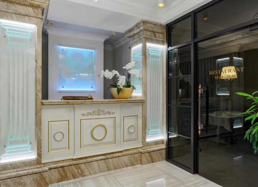 Front desk Photo