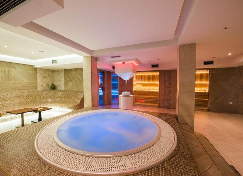 Spa Photo
