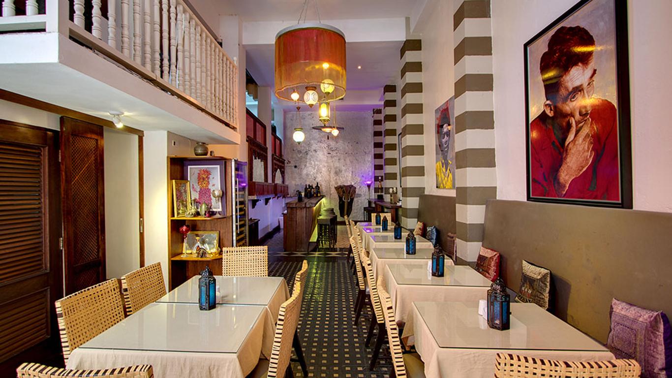 Casablanca Hotel 152 San Juan Hotel Deals Reviews - Kayak