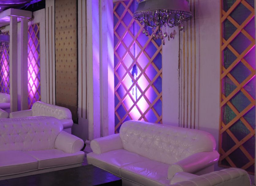 Banquet hall Photo