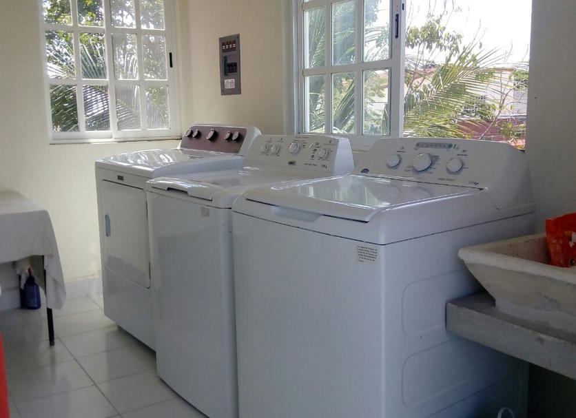 Laundry facility Photo