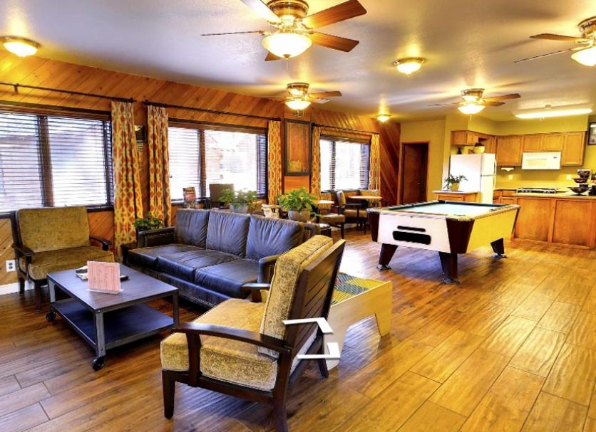 Lounge Photo