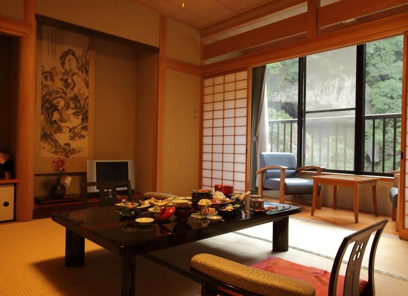 Dining room Photo