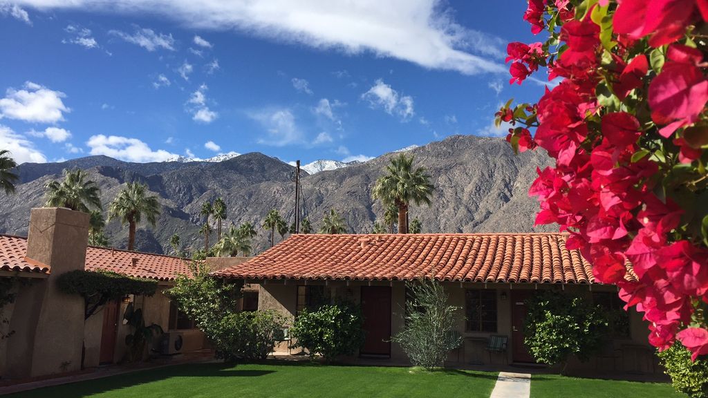 Warm Sands Villas 137 (̶2̶1̶4̶). Palm Springs Hotel Deals & Reviews