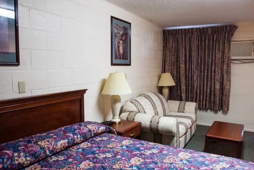 Travel Inn of La Junta - La Junta - Bedroom