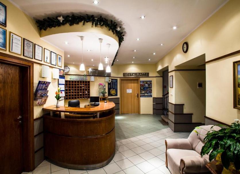Front desk Photo