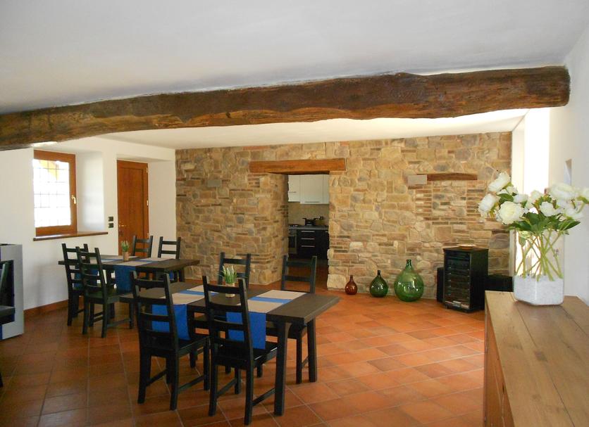 Dining room Photo