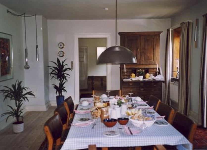 Dining room Photo