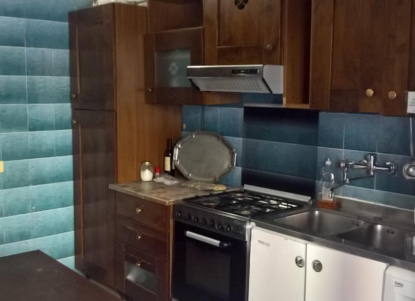 Kitchen Photo