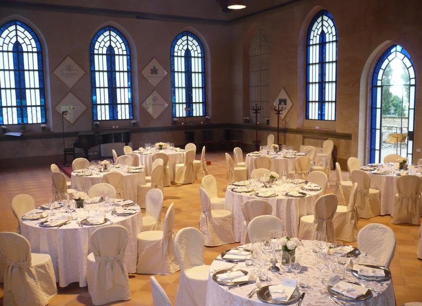 Banquet hall Photo