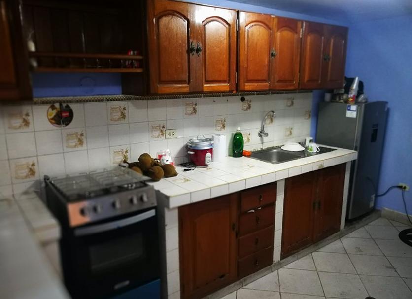 Kitchen Photo