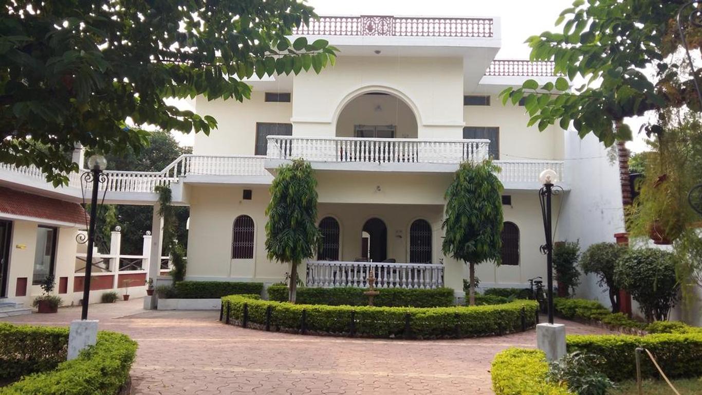Headquarter Khajuraho Yogi Ashram Guest