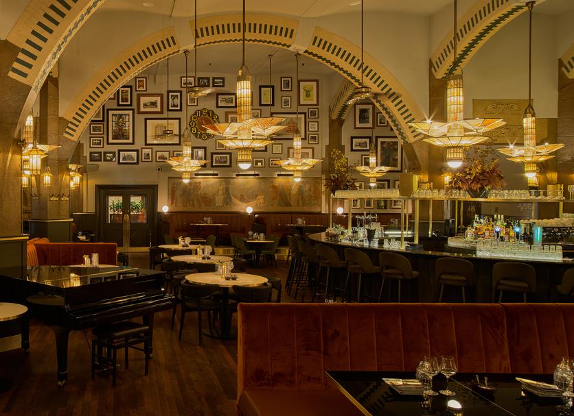 Restaurant Photo