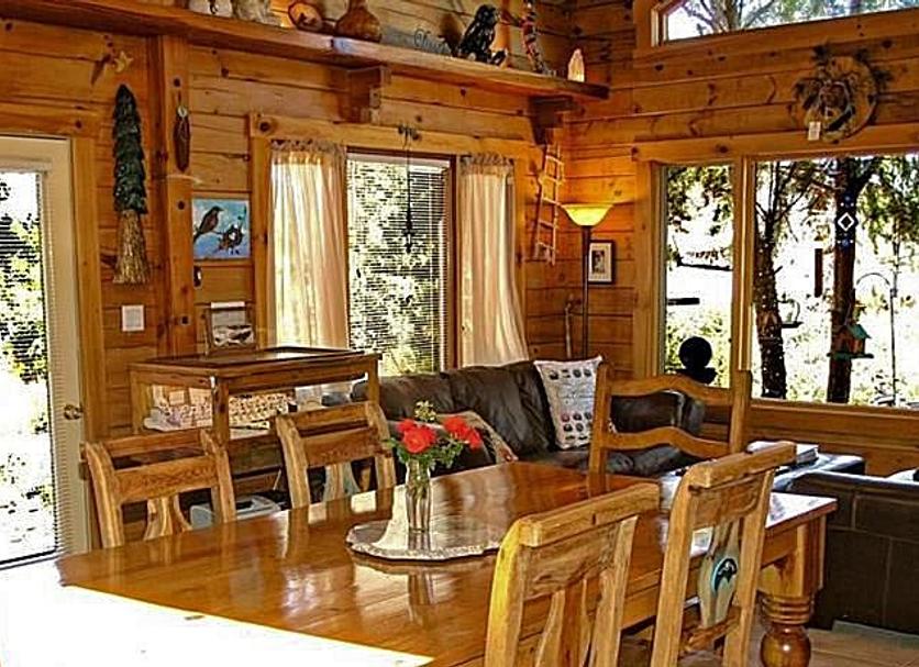 Dining room Photo