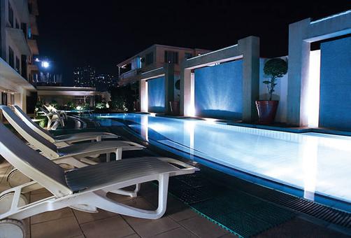 Astoria Plaza - Manila - Pool