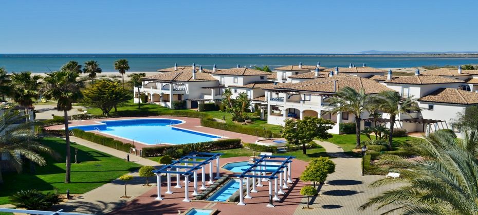 Leo San Bruno I - II in Ayamonte with pool, palm gardens and sea views