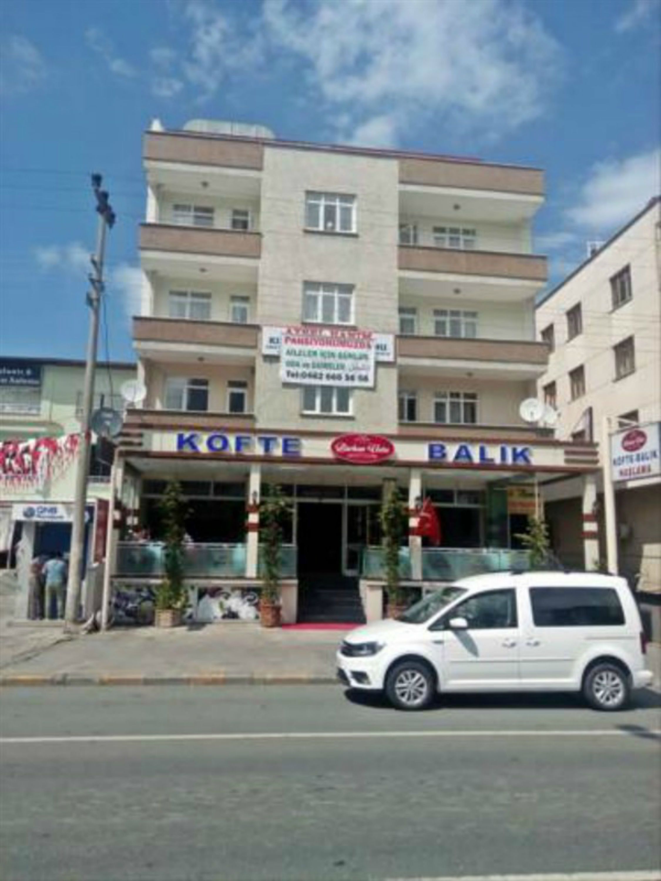 Aysel Hanim Pansiyon 177 1 8 9 Akcaabat Hotel Deals Reviews Kayak