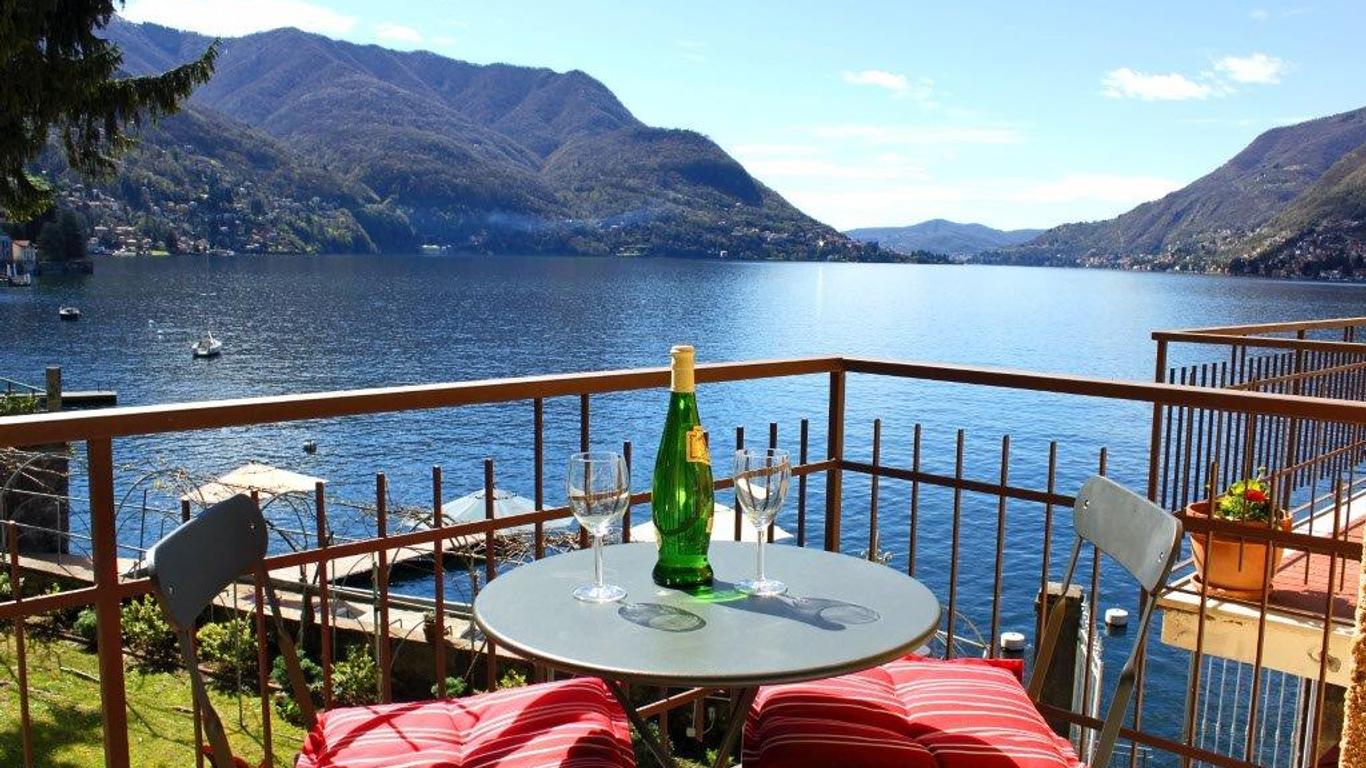 Lake Como Beach Resort And Villas