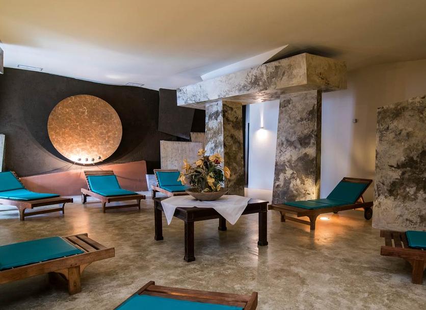 Spa Photo
