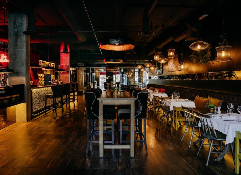 Restaurant Photo