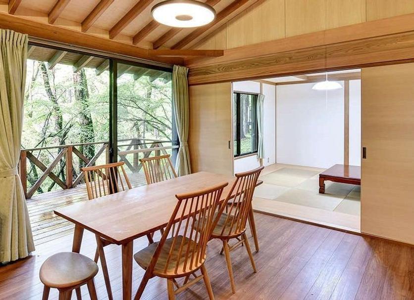 Dining room Photo