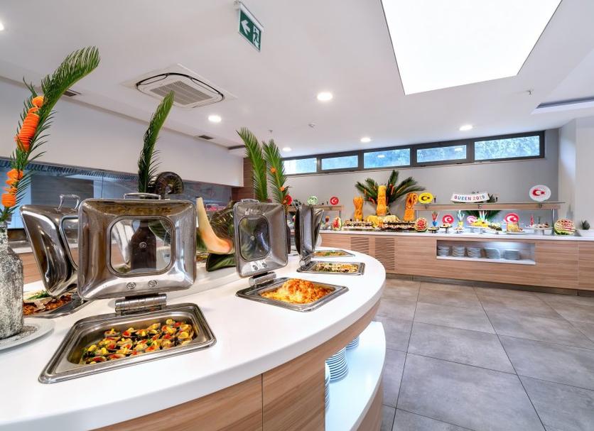 Buffet Photo
