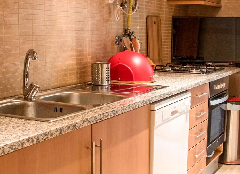 Kitchen Photo