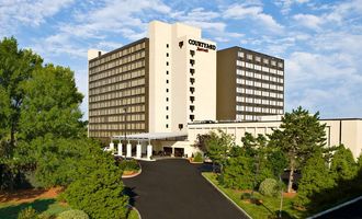 Courtyard by Marriott Boston Logan Airport