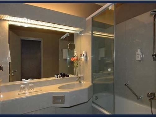 Hotel Rivoli - Munich - Bathroom