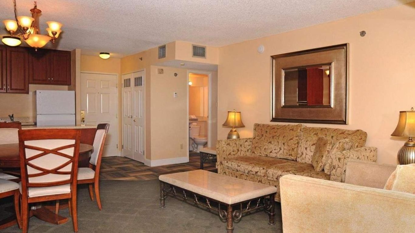 Jockey Resort Suites Center Strip from 77. Las Vegas Hotel Deals