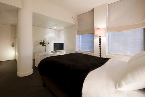 Hotel St Paul - Montreal - Bedroom