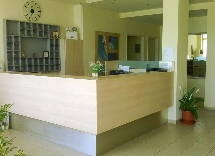 Front desk Photo