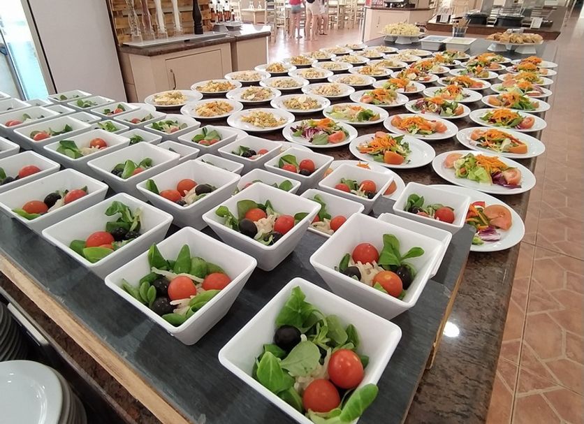 Buffet Photo