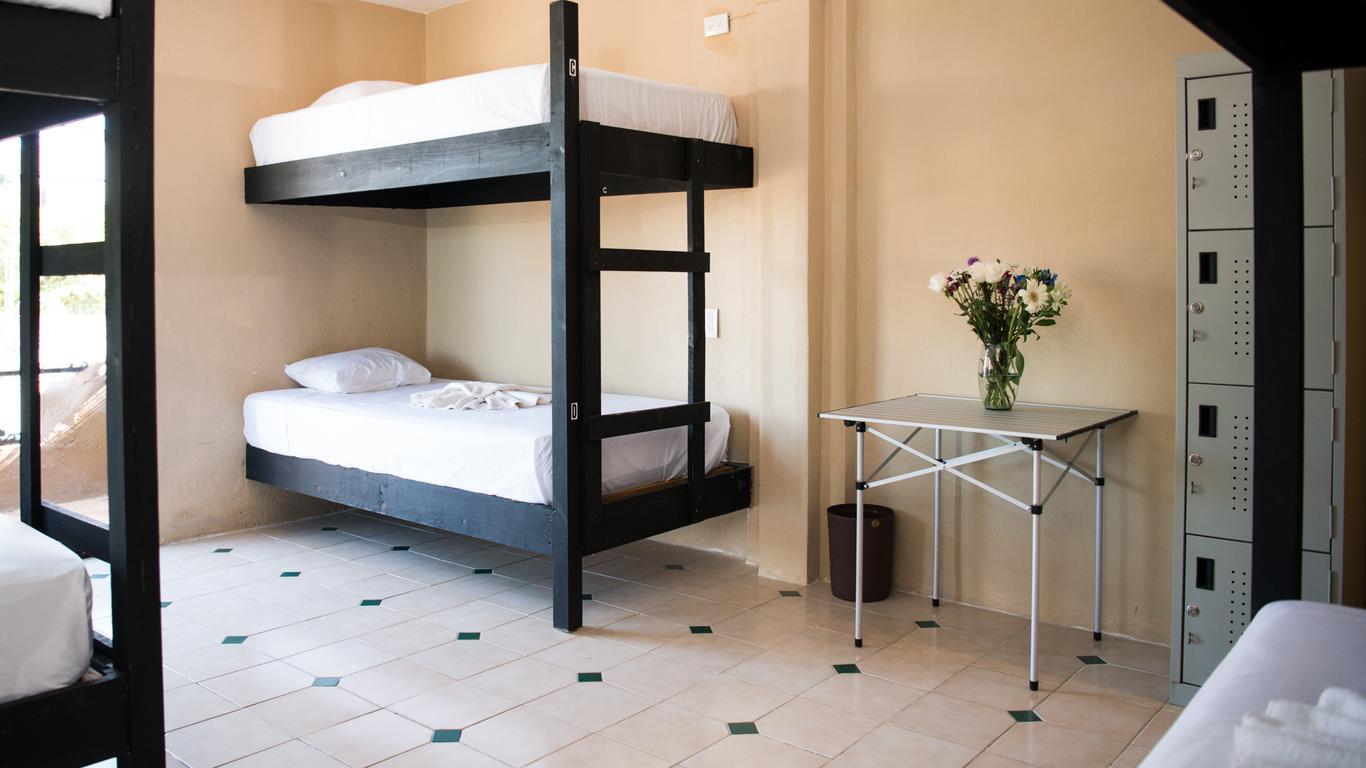 Deja Hostel