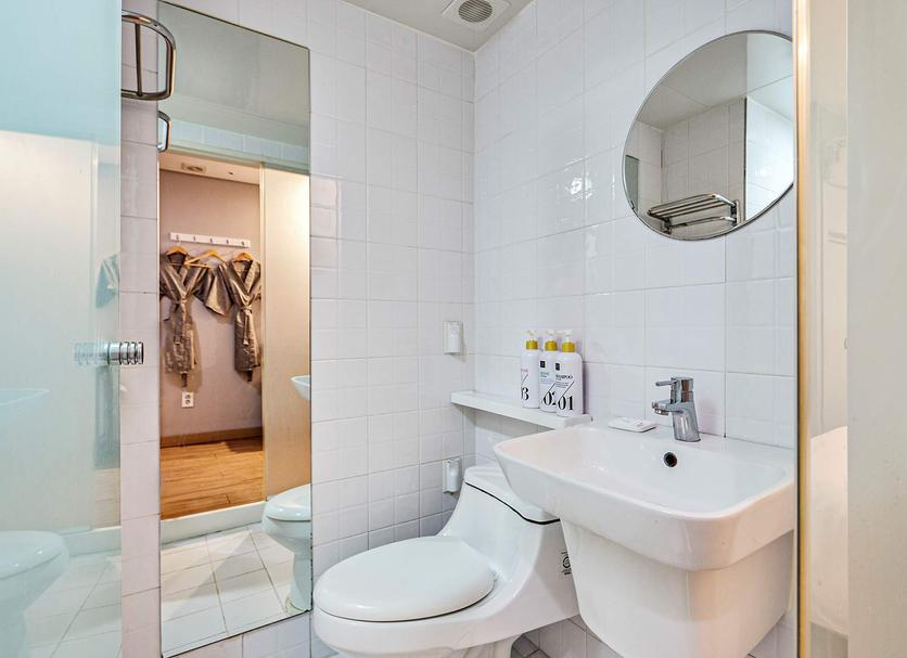 Bathroom Photo