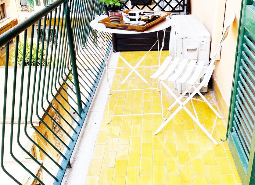 Balcony Photo
