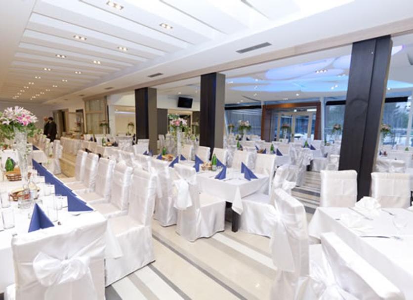 Banquet hall Photo