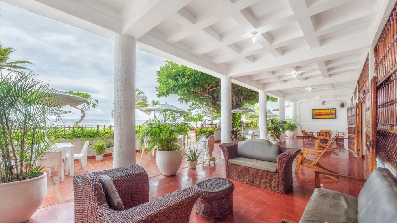 Hotel Montecarlo Beach